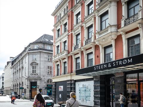 Louis Vuitton brand shop in Oslo, Norway Stock Photo